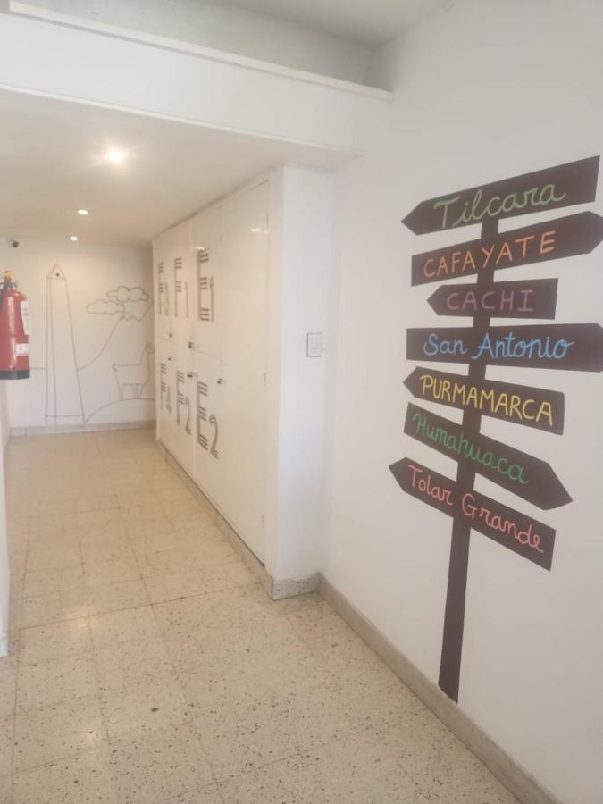 Pacha Hostel Backpack Сальта Екстер'єр фото