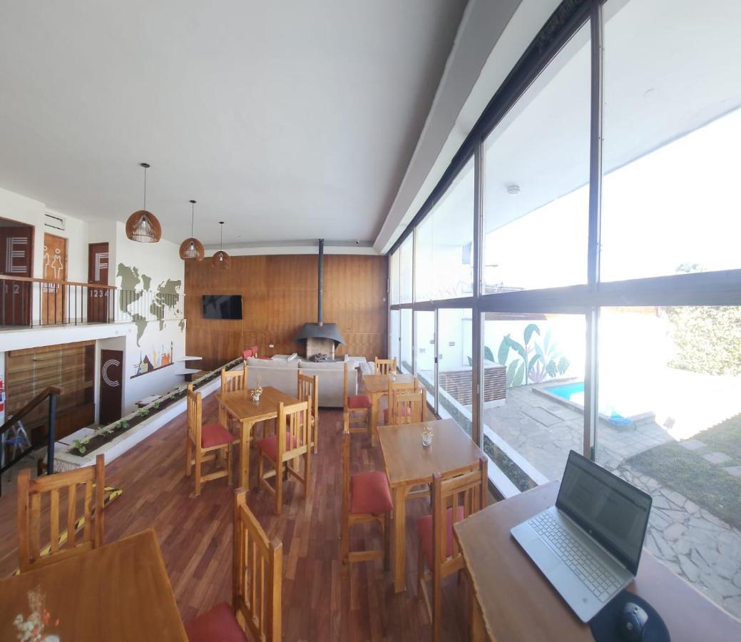 Pacha Hostel Backpack Сальта Екстер'єр фото